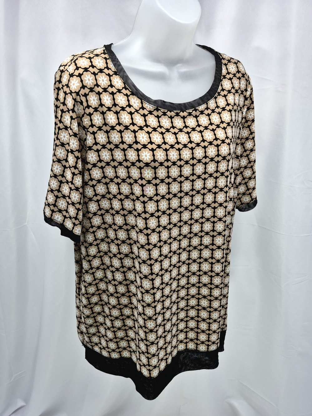 Anne Klein Geometric Print Knit Tunic Top Black Tan 1X Office Wear Casual Retro